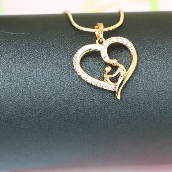 "Rose Gold Mother & Child Heart Pendant with Sparkling Stones, XPPT1312 - Picture 6 of 13